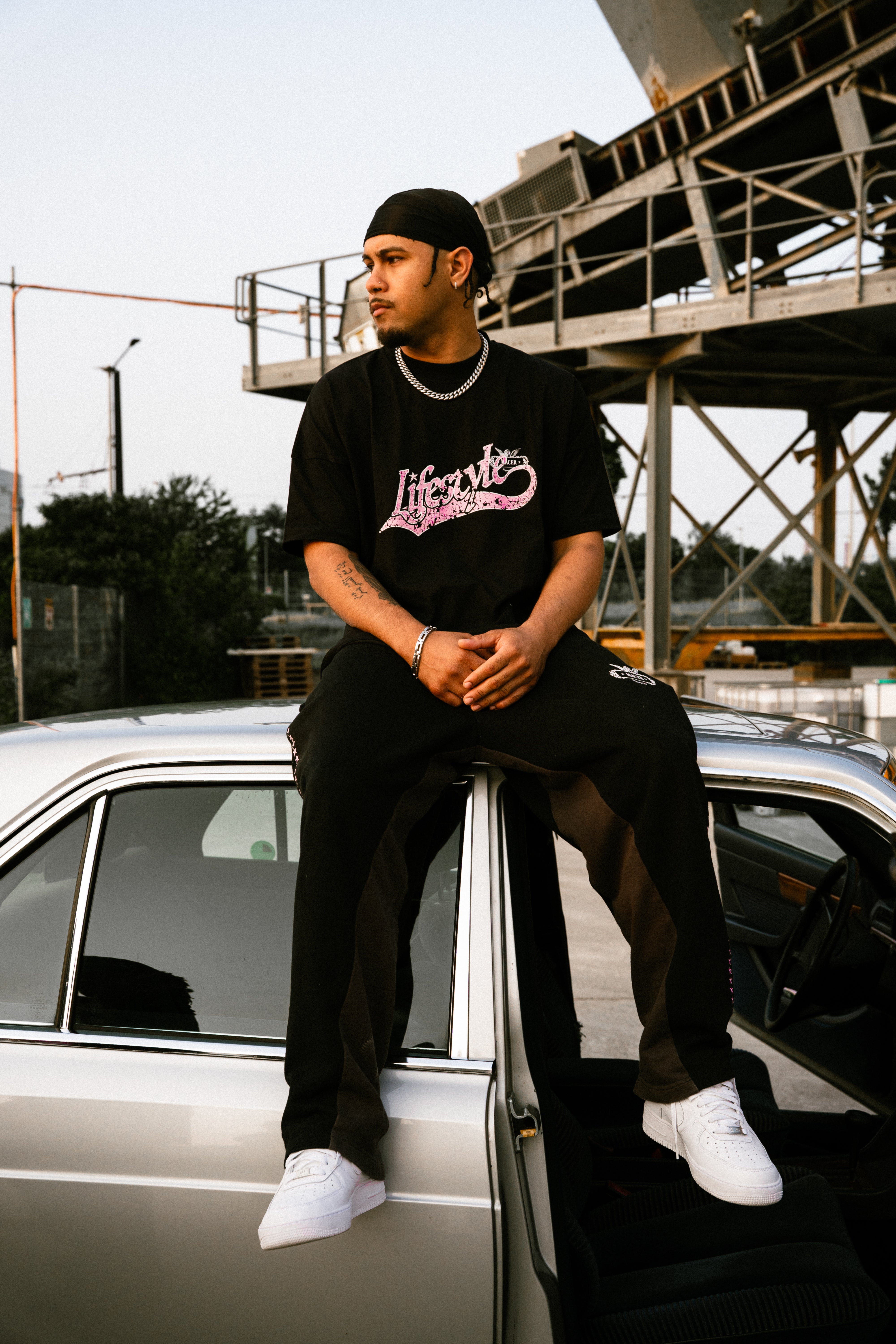 LIFESTYLE TEE