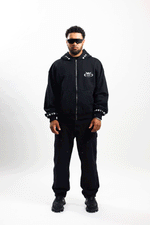 Load image into Gallery viewer, SIGNATURE ZIP UP HOODIE BLACK

